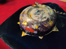 Load image into Gallery viewer, The &quot;Twa&quot; EyE Orgone pendant